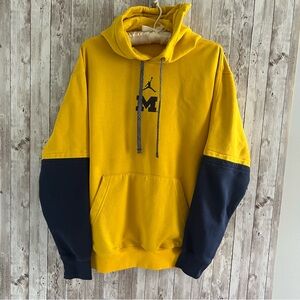 University of Michigan Air Jordan Men's Yellow and Navy Hoodie Medium